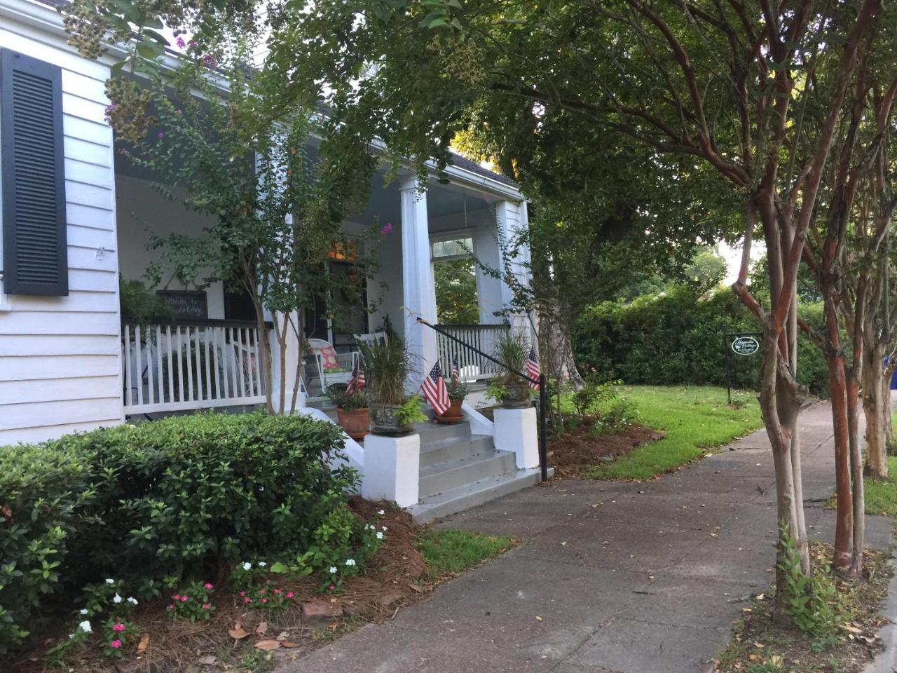 Magnolia Cottage Bed And Breakfast Natchez Exterior photo